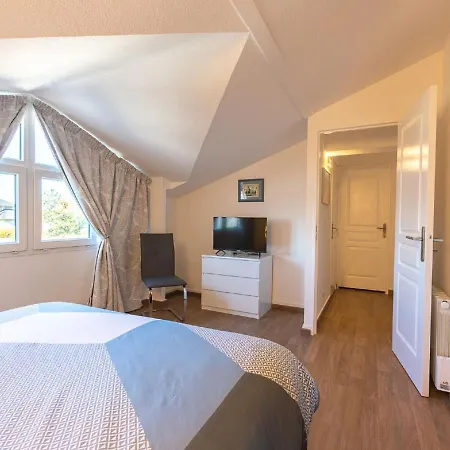 Lägenhet La Closerie Des Tremieres By Interhome *