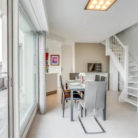 La Closerie Des Tremieres By Interhome