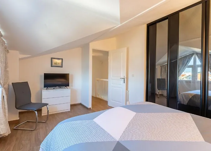 Apartamento La Closerie Des Tremieres By Interhome *